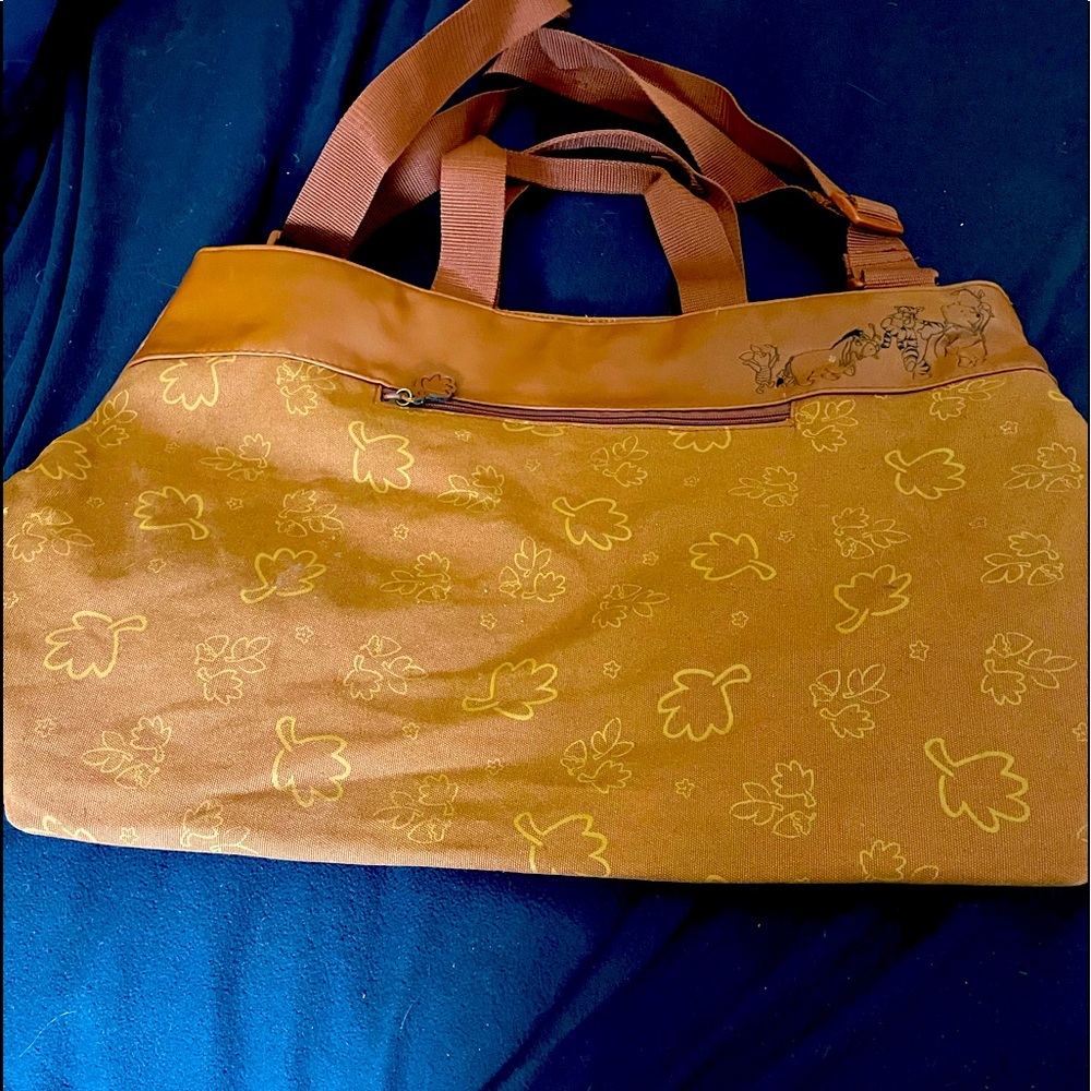 Fun brown Pooh totebag